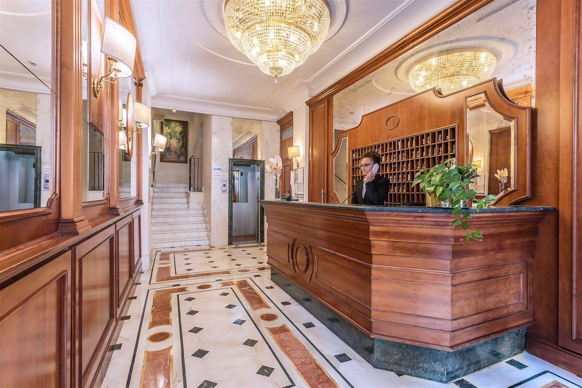 Raeli Hotel Siracusa Roma Esterno foto
